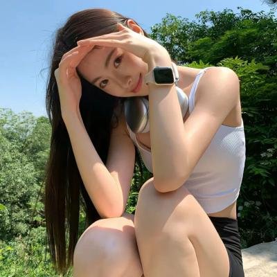 月亮中的亚马逊女人